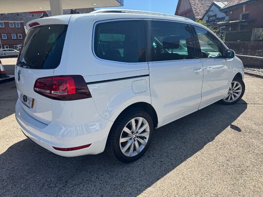 Volkswagen Sharan SEL TDI BLUEMOTION TECHNOLOGY DSG