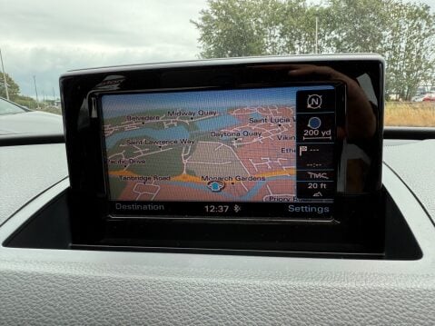 Audi Q3 TDI S LINE 14