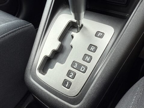 Hyundai ix20 ACTIVE AUTOMATIC 13