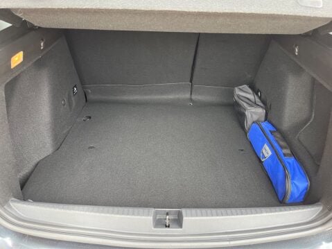 Dacia Duster 1.3 TCE COMFORT 6