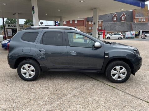Dacia Duster 1.3 TCE COMFORT 8