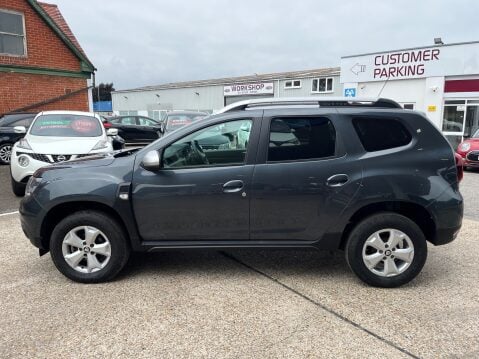 Dacia Duster 1.3 TCE COMFORT 10