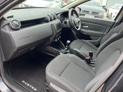 Dacia Duster 1.3 TCE COMFORT 12