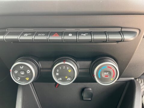 Dacia Duster 1.3 TCE COMFORT 17