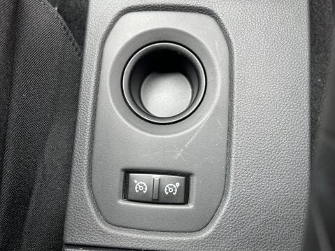 Dacia Duster 1.3 TCE COMFORT 24