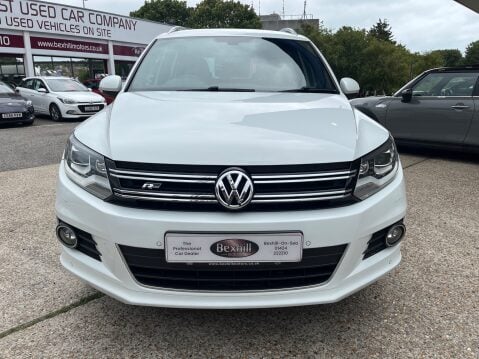 Volkswagen Tiguan R LINE TDI BLUEMOTION TECH 4MOTION DSG 9
