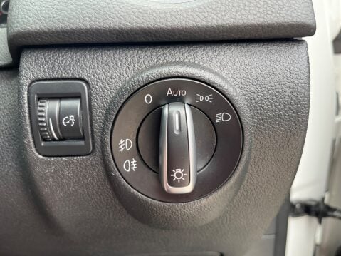 Volkswagen Tiguan R LINE TDI BLUEMOTION TECH 4MOTION DSG 26