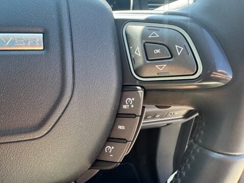 Land Rover Range Rover Evoque TD4 SE TECH 15