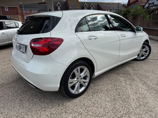 Mercedes-Benz A Class A 180 D SPORT PREMIUM PLUS