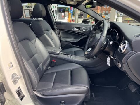 Mercedes-Benz A Class A 180 D SPORT PREMIUM PLUS 3