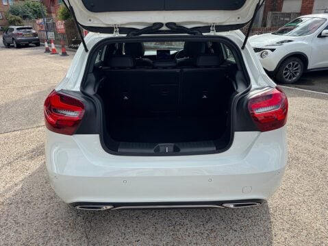 Mercedes-Benz A Class A 180 D SPORT PREMIUM PLUS 7