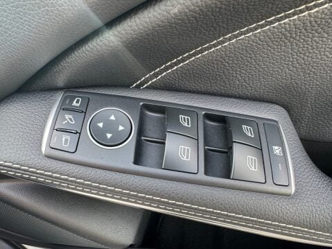 Mercedes-Benz A Class A 180 D SPORT PREMIUM PLUS 18