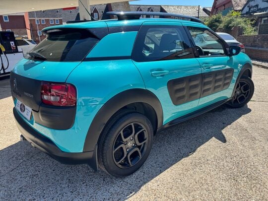 Citroen C4 Cactus 1.6 BLUEHDI FEEL