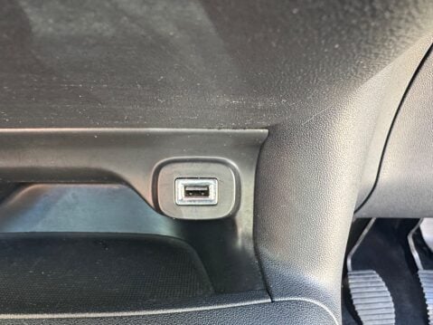 Citroen C4 Cactus 1.6 BLUEHDI FEEL 18