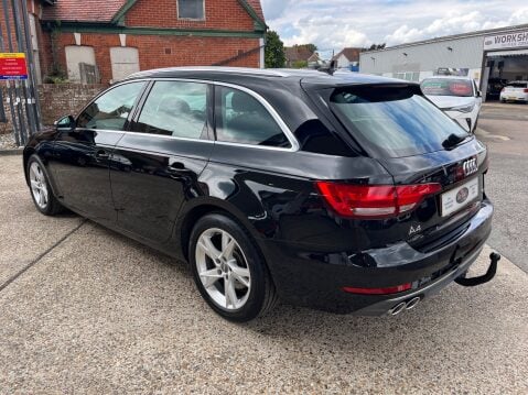 Audi A4 AVANT TDI ULTRA SPORT 12