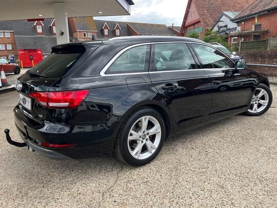 Audi A4 AVANT TDI ULTRA SPORT