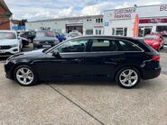 Audi A4 AVANT TDI ULTRA SPORT 11