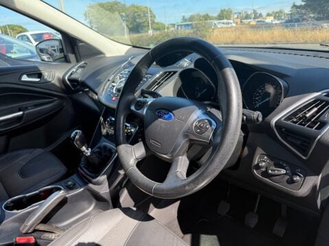 Ford Kuga TITANIUM TDCI 9