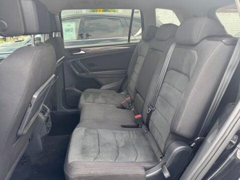Volkswagen Tiguan Allspace SEL TDI 12