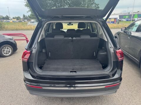 Volkswagen Tiguan Allspace SEL TDI 8