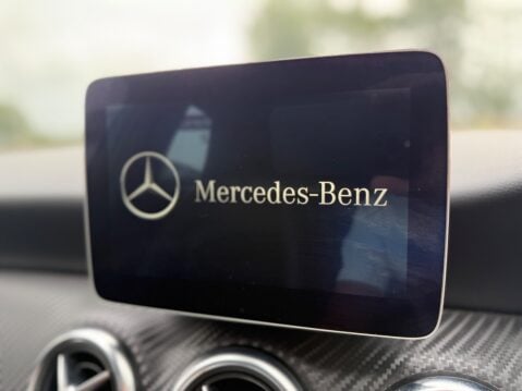 Mercedes-Benz A Class A 180 D AMG LINE PREMIUM 15