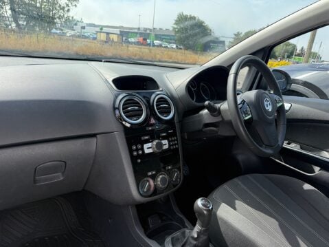 Vauxhall Corsa LIMITED EDITION 9