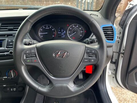 Hyundai i20 1.2 MPI GO 13