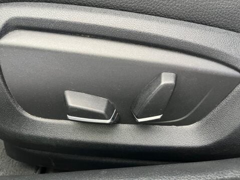 BMW 5 Series 530D LUXURY AUTOMATIC 28