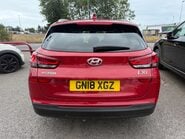 Hyundai i30 CRDI PREMIUM 6