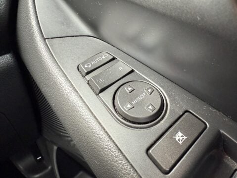 Hyundai i30 CRDI PREMIUM 22