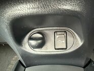 Toyota Yaris VVT-I ICON TECH [NAV] 21