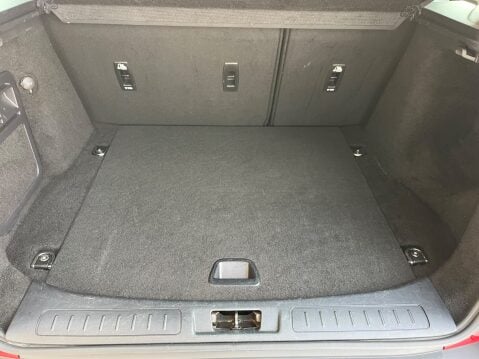 Land Rover Range Rover Evoque 2.0 ED4 SE 6
