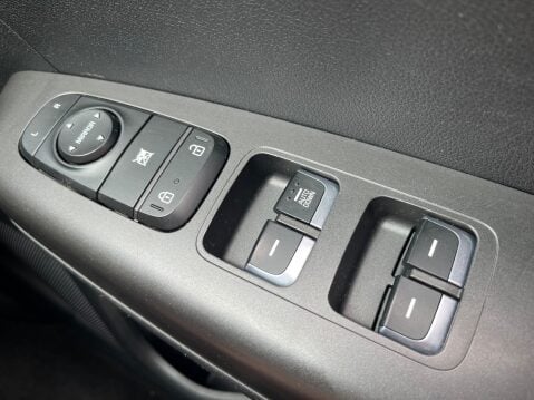 Kia Sportage 1.6 1 23