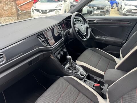 Volkswagen T-Roc SEL TSI 4MOTION DSG 11