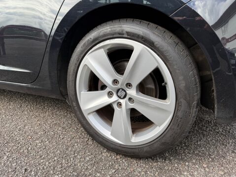 SEAT Leon TSI FR TECHNOLOGY 8