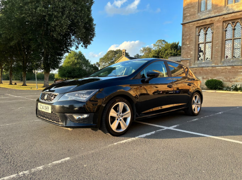 SEAT Leon TSI FR TECHNOLOGY 1