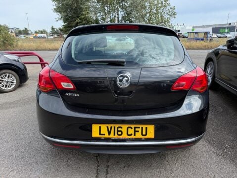 Vauxhall Astra EXCITE 6