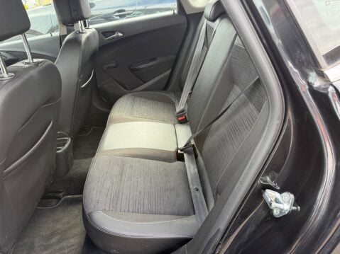 Vauxhall Astra EXCITE 12