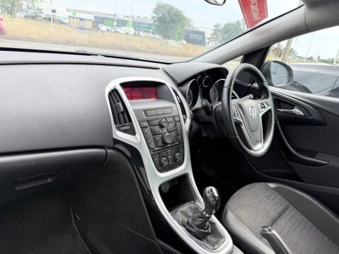 Vauxhall Astra EXCITE 9