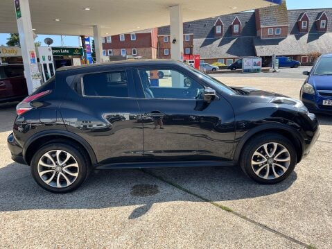 Nissan Juke 1.2 DIG-T TEKNA 8