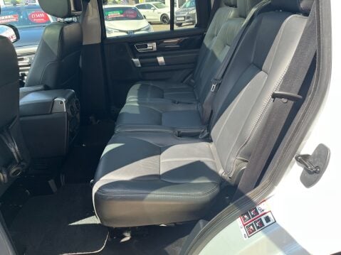 Land Rover Discovery 3.0 SDV6 LANDMARK AUTOMATIC 7 SEATER 13