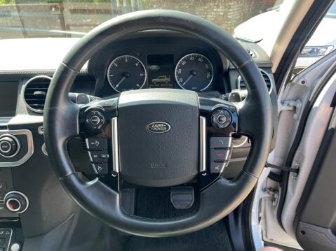 Land Rover Discovery 3.0 SDV6 LANDMARK AUTOMATIC 7 SEATER 19