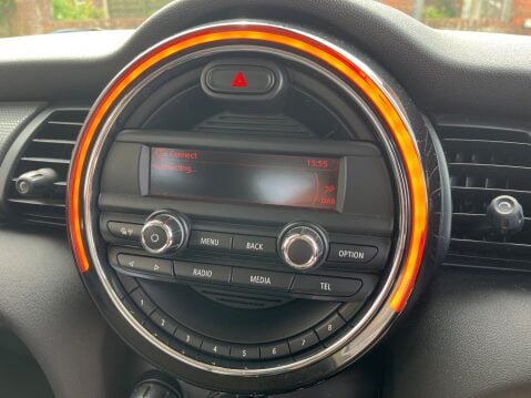Mini Hatch 1.5 D COOPER 18