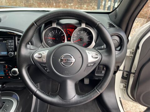 Nissan Juke 1.6 TEKNA XTRONIC AUTOMATIC 13