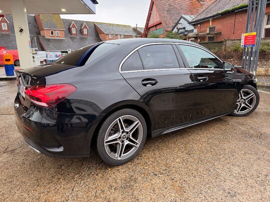 Mercedes-Benz A Class A 180 D AMG LINE EXECUTIVE 