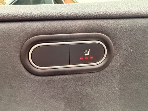 Mercedes-Benz A Class A 180 D AMG LINE EXECUTIVE 17