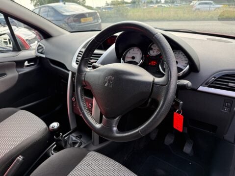 Peugeot 207 1.4 SPORT 12