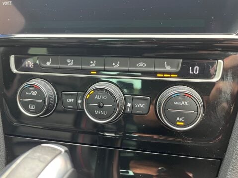 Volkswagen Golf 2.0 TSI GTI DSG 17