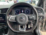 Volkswagen Golf 2.0 TSI GTI DSG 13