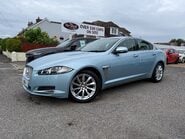 Jaguar XF D PREMIUM LUXURY AUTO 1